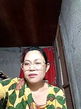 Everleigh mom online show from 5, 12, 2025