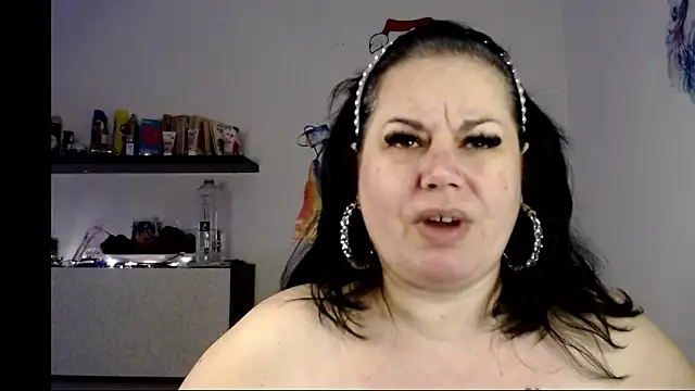 andreea2011 online show from 17, 12, 2025