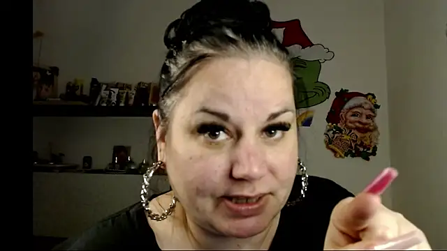 andreea2011 online show from 6, 2, 2026