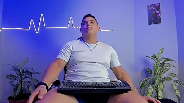 Maximus Steel online show from 2, 11, 2025