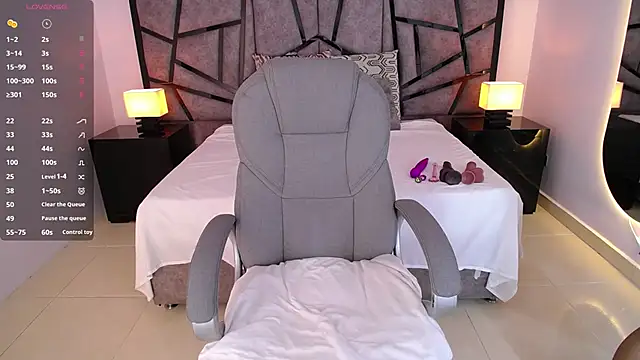 Snapshot of JeinnoveMontenegr0 chatting on 11, 11, 2025 JeinnoveMontenegr0 online show from 11, 11, 2025