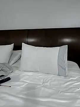 Cami Konor online show from 24, 3, 2026