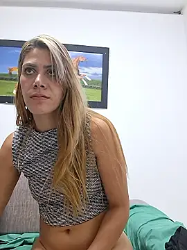 Elianasuarezz online show from 23, 9, 2025