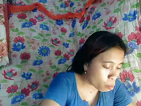 Pinay Skinny18 online show from 17, 10, 2025