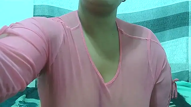 Snapshot of ThickHunn99 chatting on 12, 11, 2025 ThickHunn99 online show from 12, 11, 2025