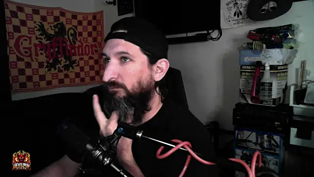 DevilPup75  online show from 13, 4, 2026