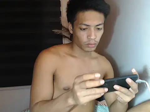 Asian gregor online show from 19, 9, 2025