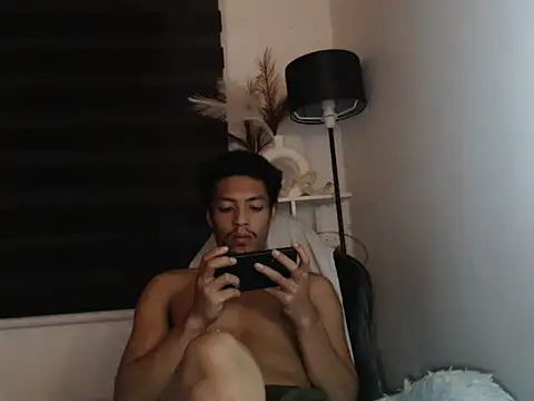 Asian gregor online show from 3, 10, 2025