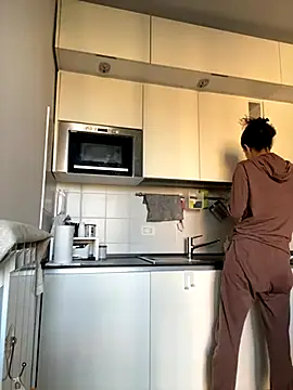 Snapshot of Sora_pasquale chatting on 30, 9, 2025 Sora pasquale online show from 30, 9, 2025