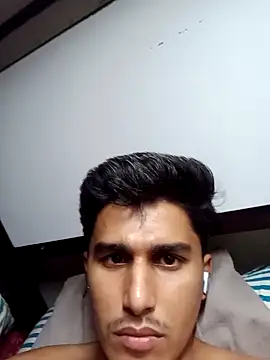 Snapshot of HarryChoudhary21 chatting on 13, 10, 2025 HarryChoudhary21 online show from 13, 10, 2025