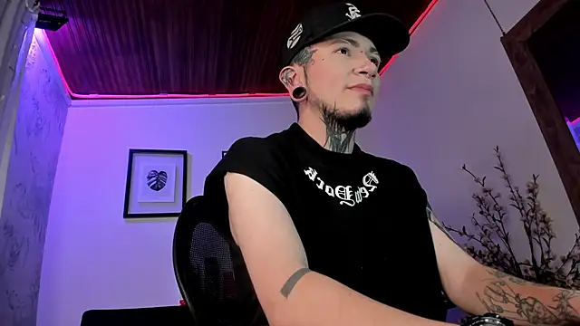 tyler jones  online show from 1, 10, 2025