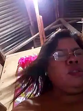 Snapshot of Huge_mama69 chatting on 24, 10, 2025 Huge mama69 online show from 24, 10, 2025