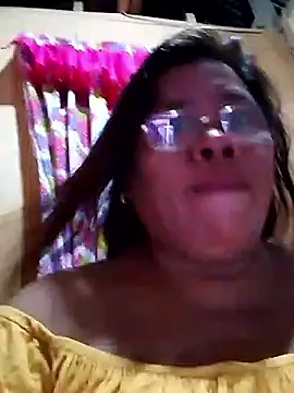 Snapshot of Huge_mama69 chatting on 24, 10, 2025 Huge mama69 online show from 24, 10, 2025