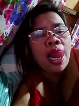 Snapshot of Huge_mama69 chatting on 15, 12, 2025 Huge mama69 online show from 15, 12, 2025