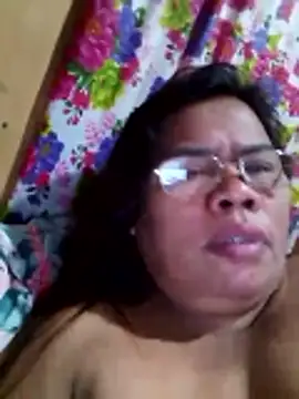 Snapshot of Huge_mama69 chatting on 13, 1, 2026 Huge mama69 online show from 13, 1, 2026