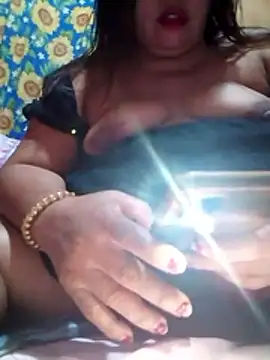 Snapshot of Huge_mama69 chatting on 3, 2, 2026 Huge mama69 online show from 3, 2, 2026