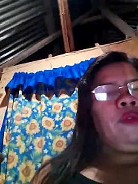 Snapshot of Huge_mama69 chatting on 9, 2, 2026 Huge mama69 online show from 9, 2, 2026