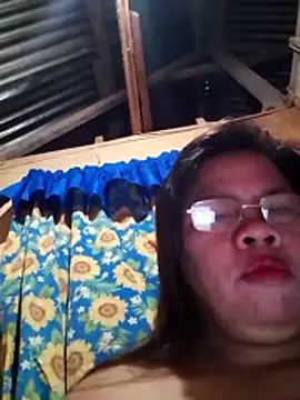 Snapshot of Huge_mama69 chatting on 13, 2, 2026 Huge mama69 online show from 13, 2, 2026