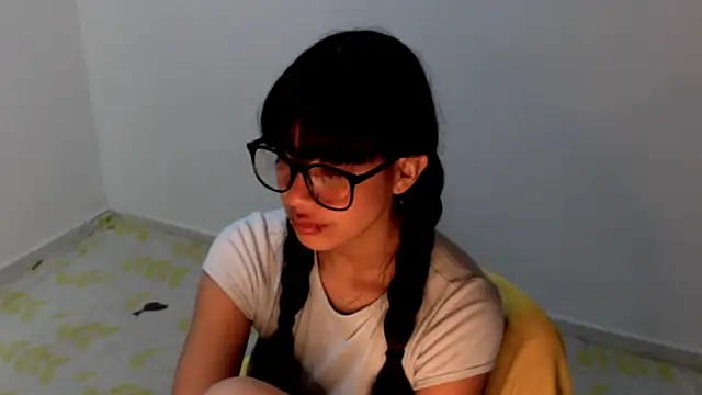 meganmiauu online show from 6, 6, 2026