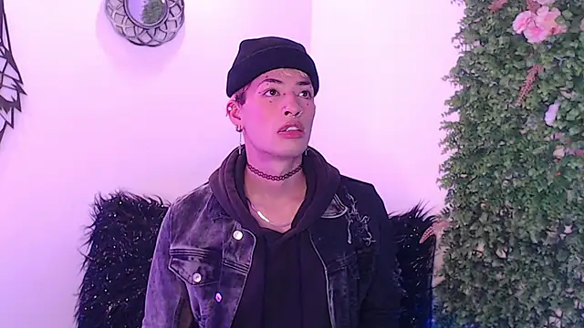 OzorioDany online show from 9, 9, 2025