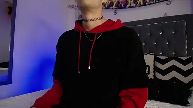 OzorioDany online show from 10, 10, 2025