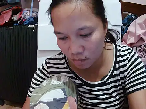Snapshot of celestine_22 chatting on 12, 10, 2025 celestine 22 online show from 12, 10, 2025