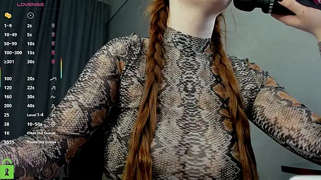 Roxy Sunnny online show from 14, 10, 2025