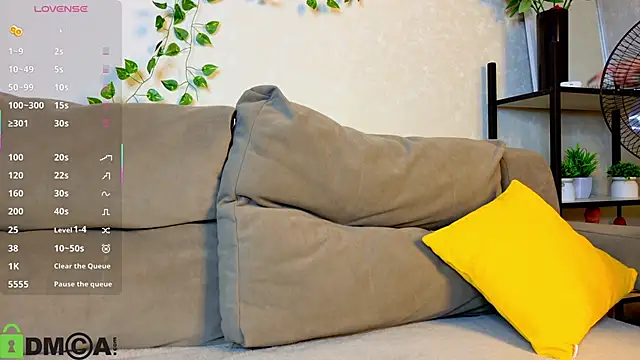 Roxy Sunnny online show from 31, 10, 2025