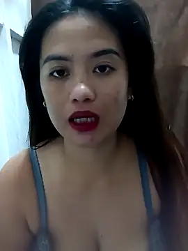 Wet Lovexx online show from 8, 9, 2025