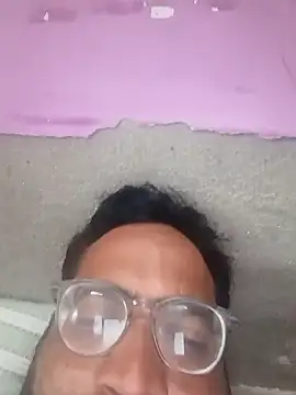 Snapshot of hard_boy9455 chatting on 8, 1, 2026 hard boy9455 online show from 8, 1, 2026