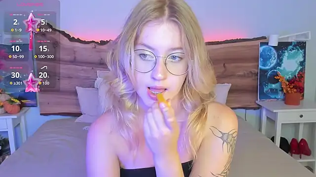 Snapshot of Nerissa_xo chatting on 17, 9, 2025 Nerissa xo online show from 17, 9, 2025
