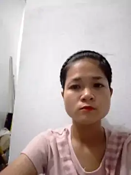 Snapshot of Xoxo_x20 chatting on 14, 10, 2025 Xoxo x20 online show from 14, 10, 2025