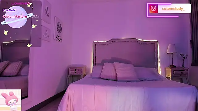 Snapshot of Melody-chers chatting on 24, 10, 2025 Melody-chers online show from 24, 10, 2025