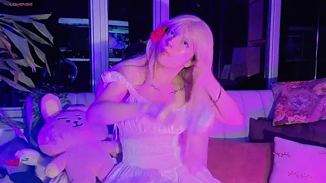 Snapshot of Melody-chers chatting on 25, 10, 2025 Melody-chers online show from 25, 10, 2025