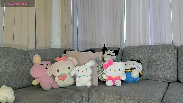 Snapshot of Melody-chers chatting on 15, 11, 2025 Melody-chers online show from 15, 11, 2025