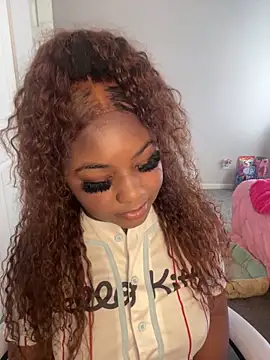 Snapshot of TastyRuby chatting on 19, 5, 2026 TastyRuby online show from 19, 5, 2026