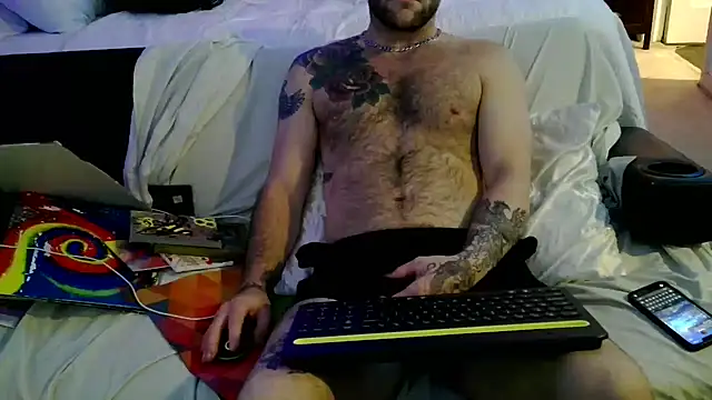 Luv2SuckBWC92 online show from 5, 10, 2025