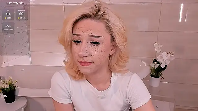 Necucub online show from 10, 9, 2025