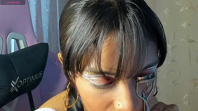 MelanyOconner online show from 26, 9, 2025