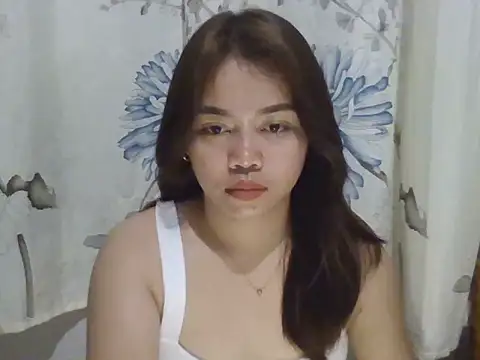 Snapshot of tinka_bella chatting on 4, 7, 2026 tinka bella online show from 4, 7, 2026