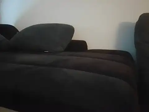 TrishaLuu1108 online show from 13, 3, 2026