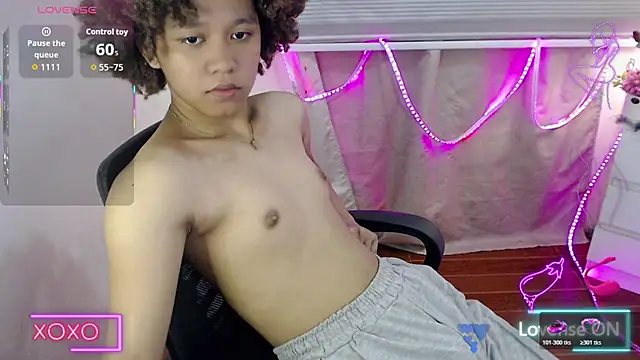 Snapshot of 9INCHESHARDCOCK chatting on 14, 12, 2025 9INCHESHARDCOCK online show from 14, 12, 2025