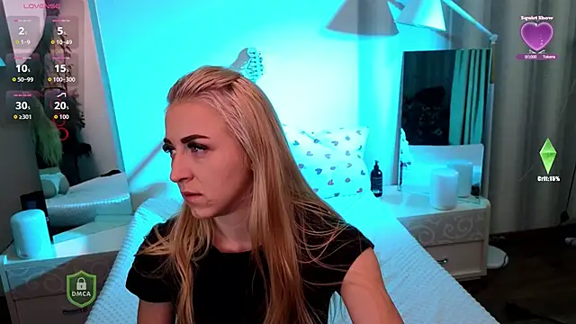 Snapshot of space_danger chatting on 27, 10, 2025 space danger online show from 27, 10, 2025