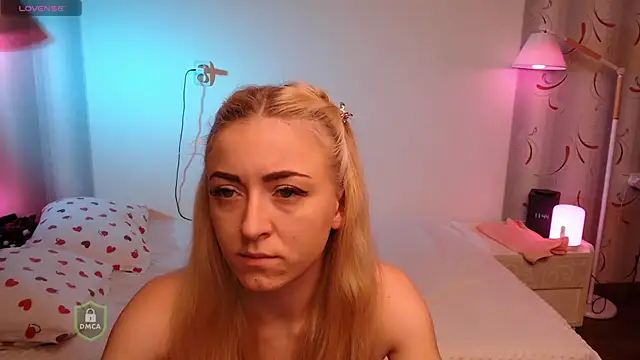 Snapshot of space_danger chatting on 9, 11, 2025 space danger online show from 9, 11, 2025