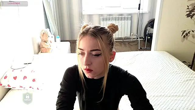 Snapshot of space_danger chatting on 6, 2, 2026 space danger online show from 6, 2, 2026