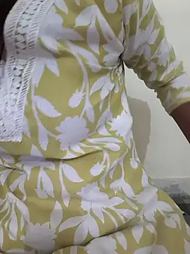 Alia-00 online show from 5, 12, 2025