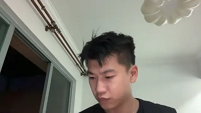 Snapshot of heywilliam chatting on 25, 11, 2025 heywilliam online show from 25, 11, 2025