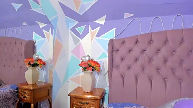 CloeyGraweing online show from 26, 11, 2025