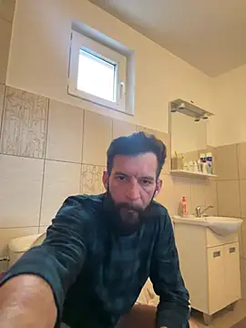 Snapshot of Michel_huge chatting on 2, 2, 2026 Michel huge online show from 2, 2, 2026