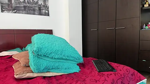 AntonyDAngelo25 online show from 5, 2, 2026